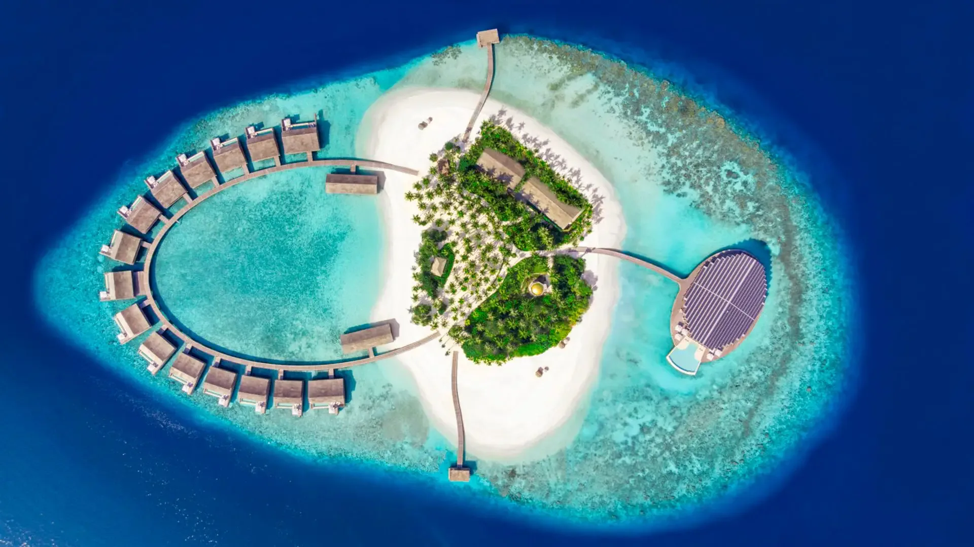 Maldivler Tatilinde Lüks ve Bütçe Dengesi: 6 Farklı Resort Karşılaştırması Maldivler Tatilinde Lüks ve Bütçe Dengesi: 6 Farklı Resort Karşılaştırması