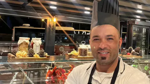 Yemekteyiz finali: Şef Erkan 250 bin TL'lik büyük ödülü kazandı