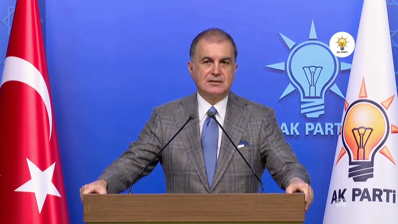Ömer Çelik'ten Avrupa Parlamentosu'na tepki: 'Alçakça bir iftira' Ömer Çelik'ten Avrupa Parlamentosu'na tepki: 'Alçakça bir iftira'