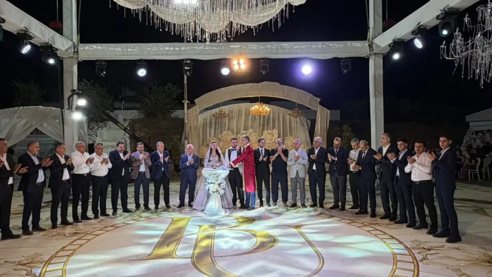 Siirt'te düğün törenine Milletvekili Gül ve İl Başkanı Gider katıldı görseli