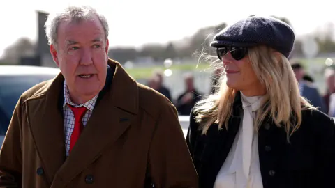 Jeremy Clarkson'ın Sağlık Durumu Hakkında Lisa Hogan'dan İlk Açıklama Jeremy Clarkson'ın Sağlık Durumu Hakkında Lisa Hogan'dan İlk Açıklama
