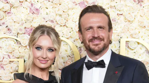 Jason Segel evlendi: 11 yaş küçük dansçı Kayla Radomski ile dünyaevine girdi