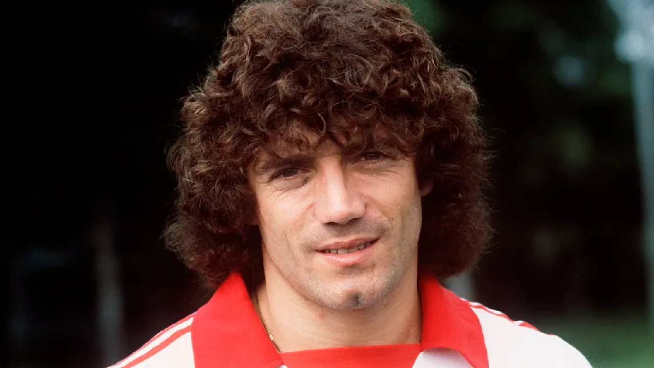 Futbol Dünyası Yas Tutuyor: Efsane İsim Kevin Keegan Hayatını Kaybetti Futbol Dünyası Yas Tutuyor: Efsane İsim Kevin Keegan Hayatını Kaybetti