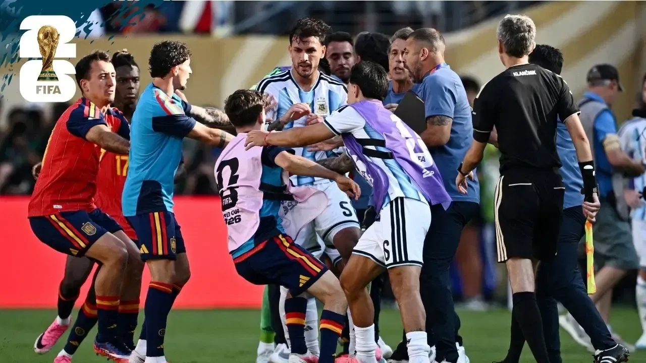 FIFA'dan Arjantin Milli Takımı'na Dünya Kupası Finali Soruşturması FIFA'dan Arjantin Milli Takımı'na Dünya Kupası Finali Soruşturması