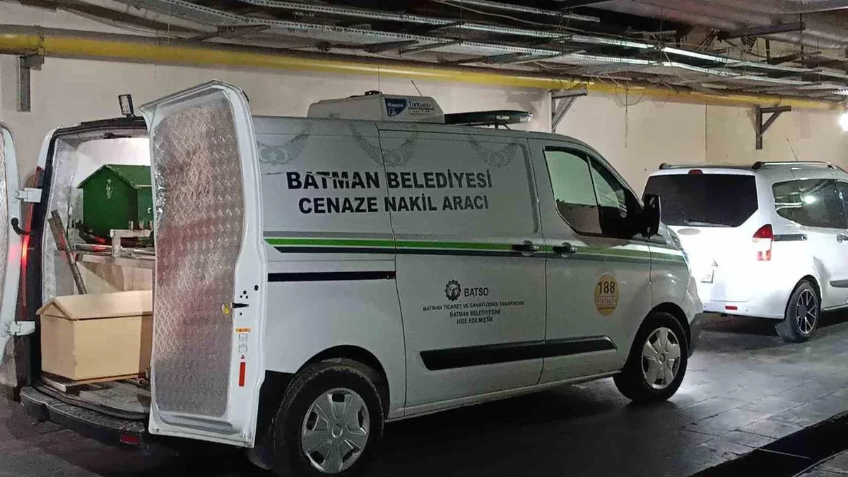 Batman'da Trafik Kazası: 18 Yaşındaki Gençe Acı Haber Batman'da Trafik Kazası: 18 Yaşındaki Gençe Acı Haber