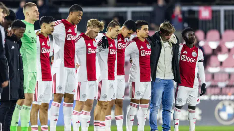 Ajax'ta Teknik Rotasyon: Carlos Garcia Jong Ajax'ın Yeni Başantrenörü Oldu