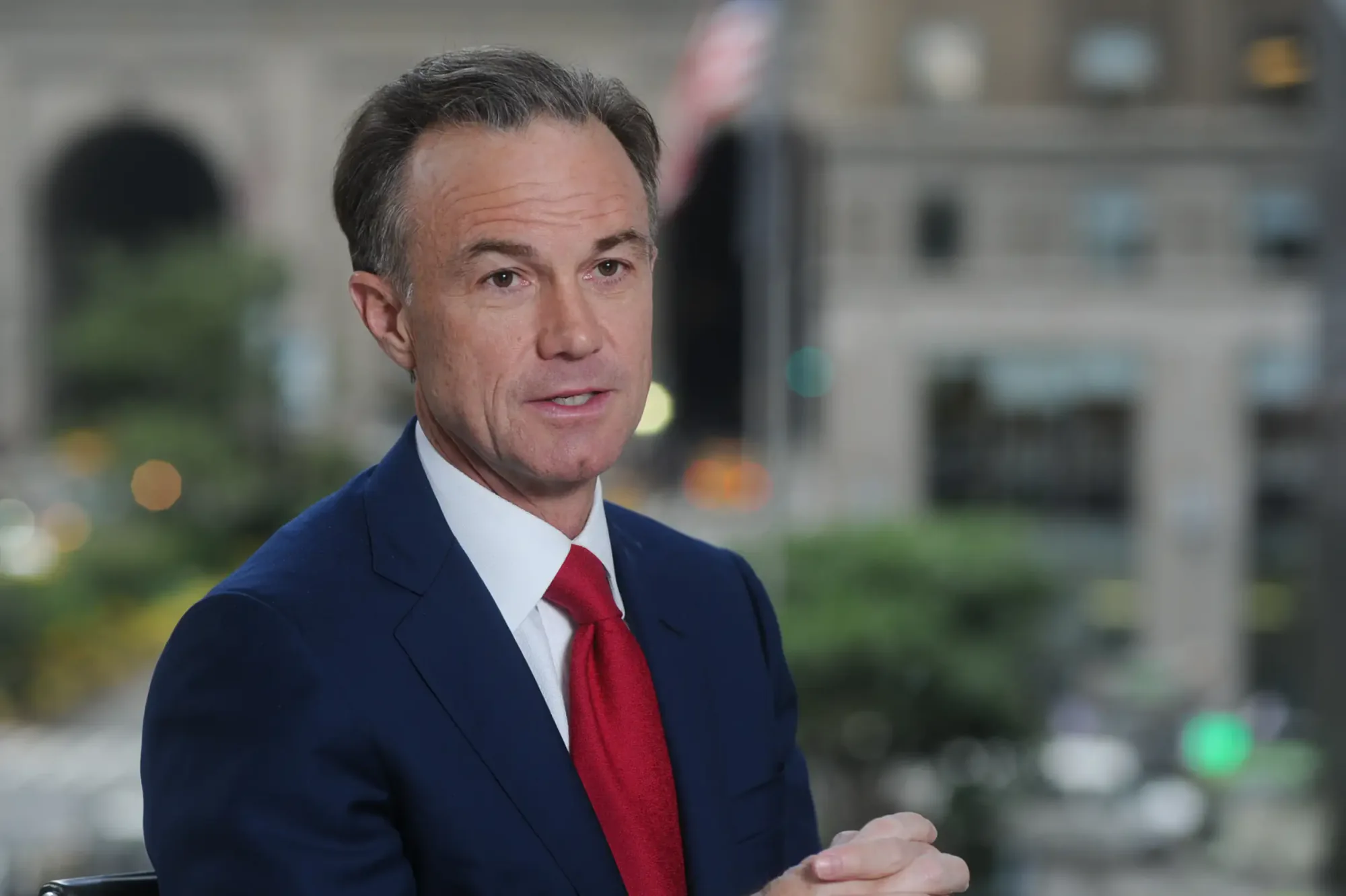 Rockefeller Capital CEO Greg Fleming: Merrill Lynch Satışını Kariyerimin En Büyük Pişmanlığı Olarak Görüyorum Rockefeller Capital CEO Greg Fleming: Merrill Lynch Satışını Kariyerimin En Büyük Pişmanlığı Olarak Görüyorum