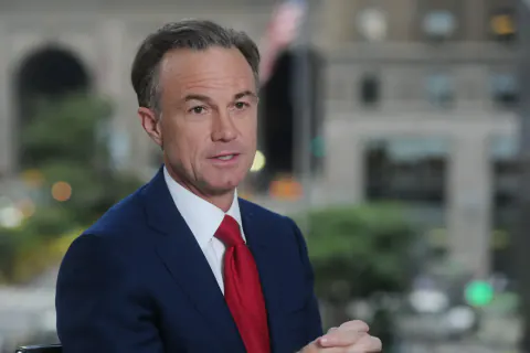 Rockefeller Capital CEO Greg Fleming: Merrill Lynch Satışını Kariyerimin En Büyük Pişmanlığı Olarak Görüyorum