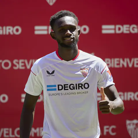 Tanguy Nianzou'nun Kariyer Yolculuğu: Bayern'den Sevilla'ya