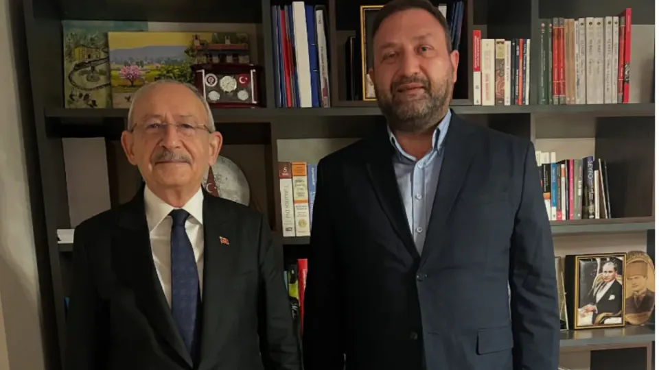 CHP İzmir İl Başkanı Utku Gümrükçü kimdir? Siyasi kariyeri ve biyografisi görseli