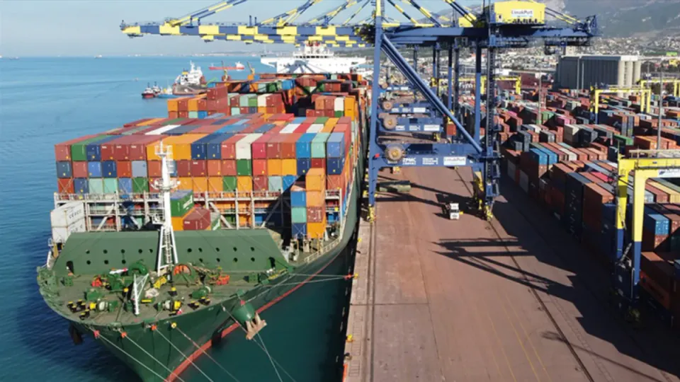 Türkiye'nin Haziran Ayı Dış Ticaret Verileri Açıklandı: İhracat ve İthalatta Artış görseli