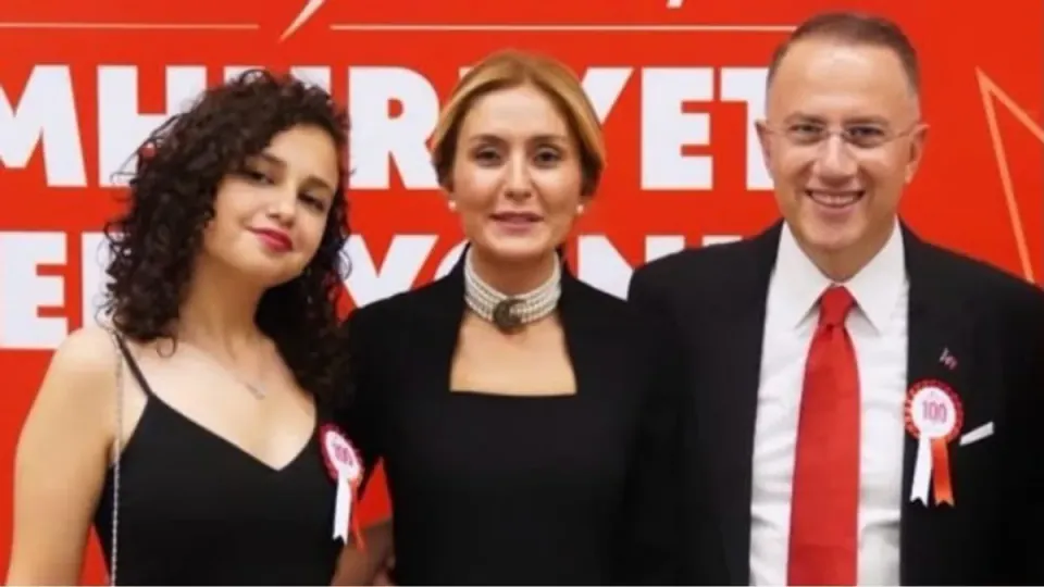 CHP'li Suzan Rüya Balçık Hayatını Kaybetti: Beylikdüzü'nde Yas Var görseli