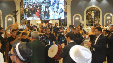 Şanlıurfa'da Sünnet Düğününde Takılar Şehit Çocuklarına Bağışlandı