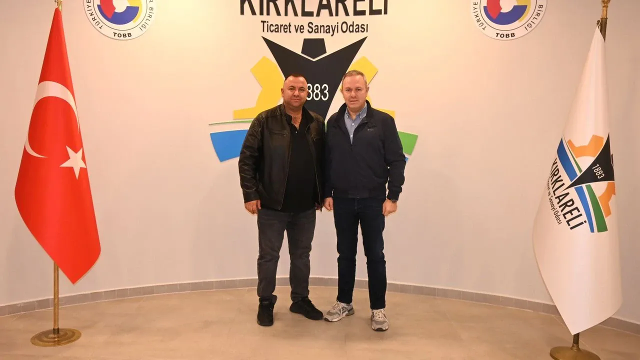 Kırklareli TSO Başkanı Ilık ile Trakya Medya Sahibi Kuru Görüştü: Kentin Geleceği ve Yerel Basın Odaklandı Kırklareli TSO Başkanı Ilık ile Trakya Medya Sahibi Kuru Görüştü: Kentin Geleceği ve Yerel Basın Odaklandı