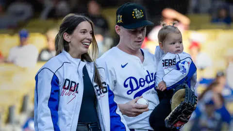Dodgers'ın Will Smith'in Üçüncü Kızı Carter Dünyaya Geldi: Ekim Geleneği Devam Ediyor