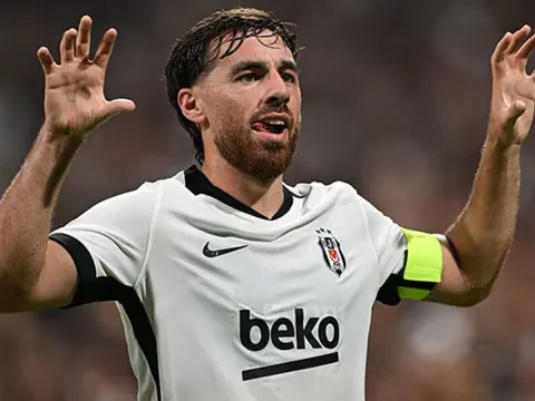 Beşiktaş, Kaya Çilingiroğlu'ya sert tepki gösterdi: "Haksız ithamlar, camianın huzurunu bozma çabası"